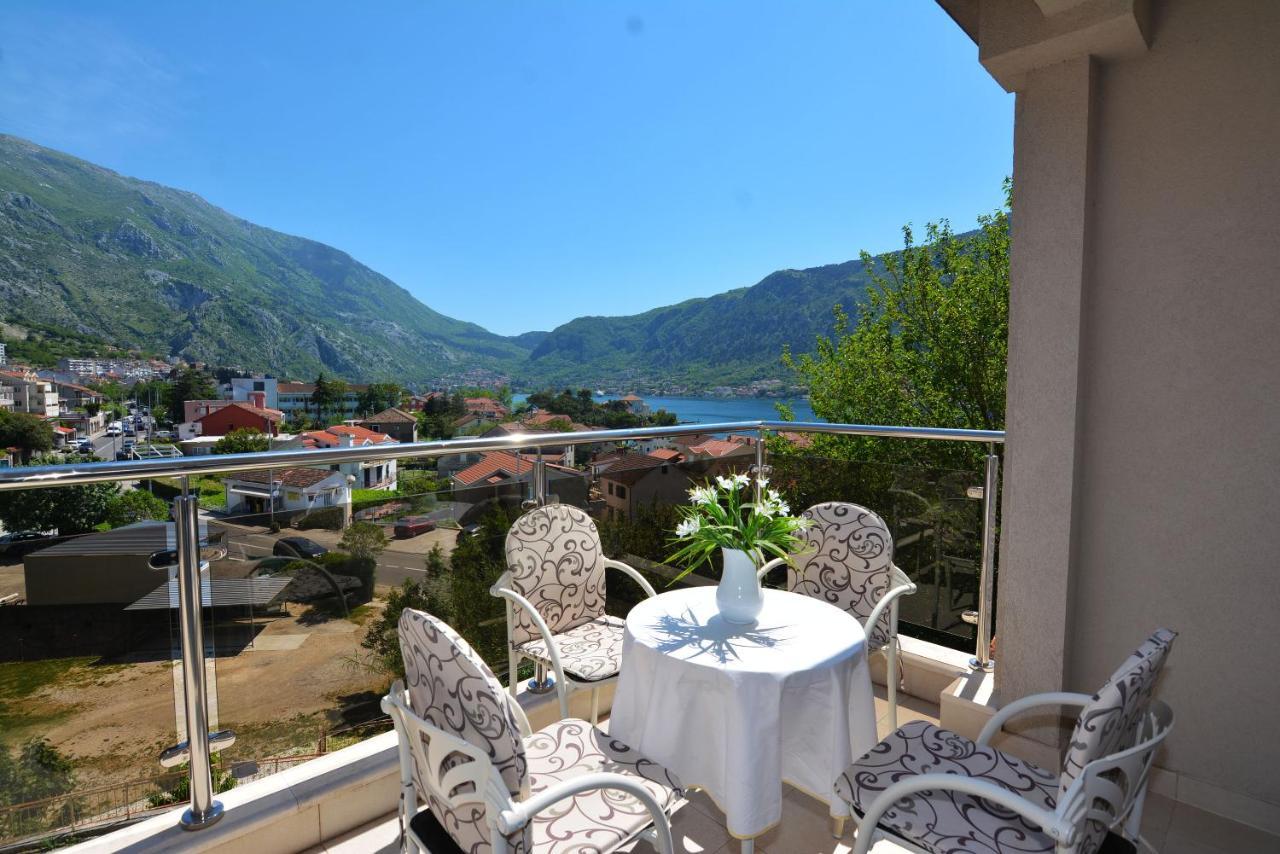 Apartments Olive Kotor Eksteriør bilde