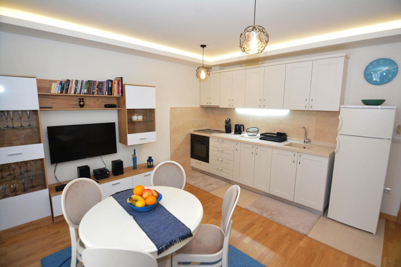 Apartments Olive Kotor Eksteriør bilde